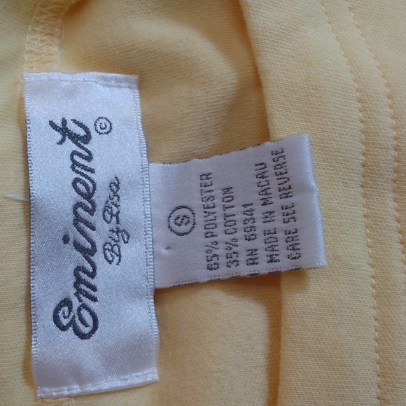 Eminent By Lisa  Size Small Yellow Top. - Picture 5 of 6